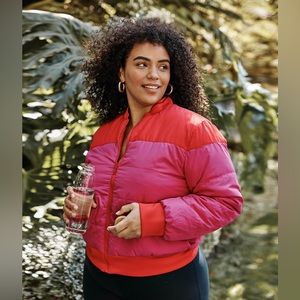 SUMMERSALT Lava & Hibiscus The Reversible Packable Puffer, size XL
